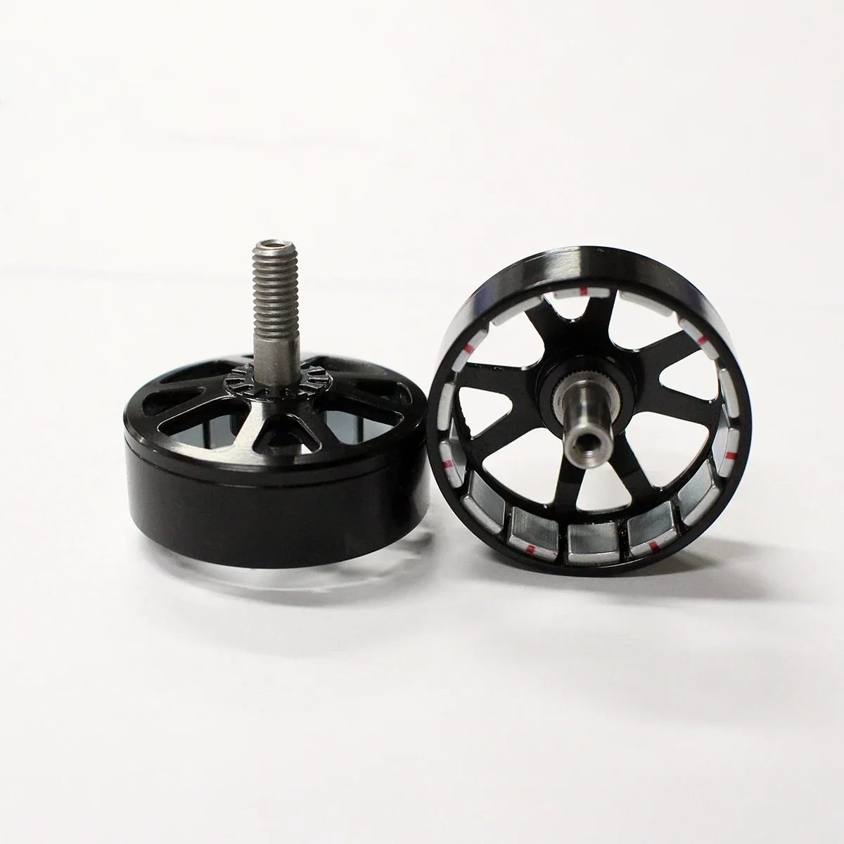 FT2807 1300KV 6S brushless motor, suitable for FPV Freestyle Mark4 7-inch remote LR7 drone model